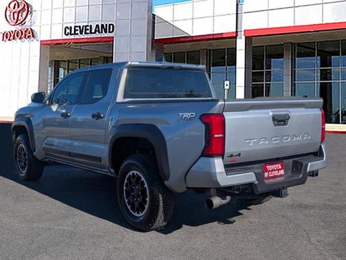 2025 Toyota Tacoma TRD Off-Road