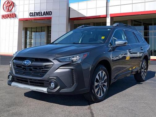 2025 Subaru Outback Touring XT