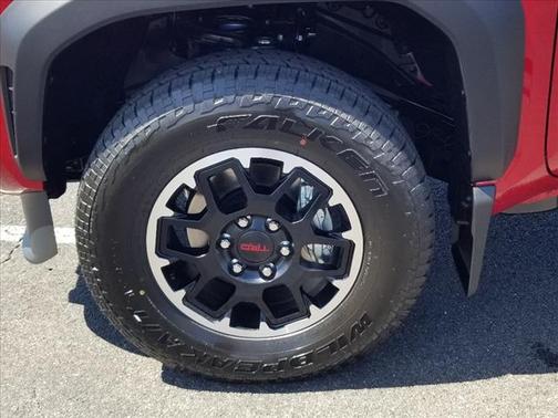 2025 Toyota Tacoma TRD Off Road