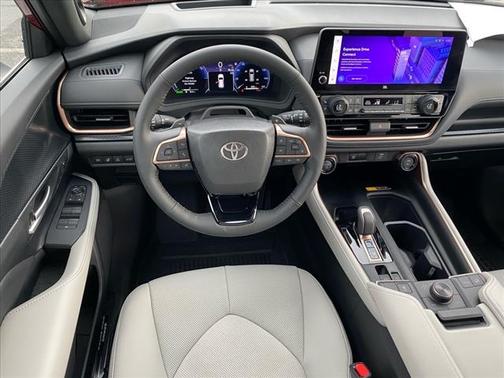 2025 Toyota Grand Highlander Hybrid Limited MAX