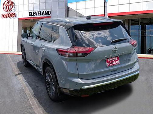 2024 Nissan Rogue Platinum