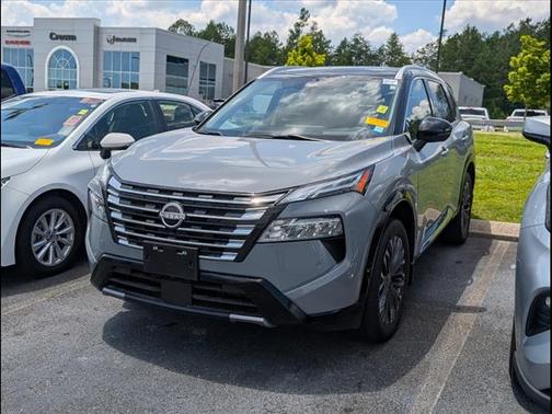 2024 Nissan Rogue Platinum