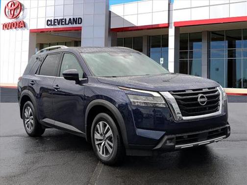 2022 Nissan Pathfinder SL 4WD