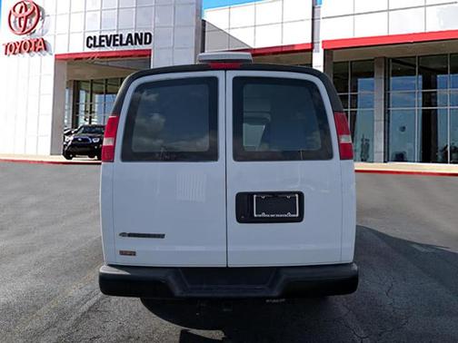 2017 Chevrolet Express 2500 Work Van