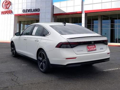 2023 Honda Accord Hybrid Base