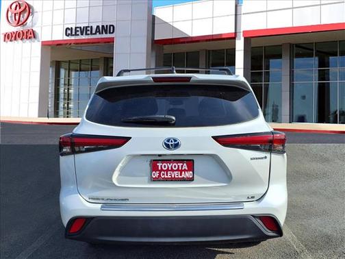 2023 Toyota Highlander Hybrid LE