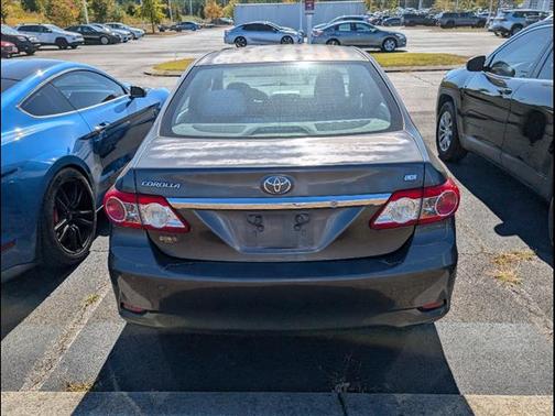 2011 Toyota Corolla LE