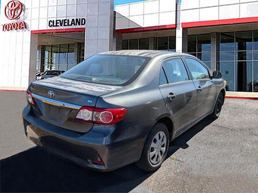 2011 Toyota Corolla LE
