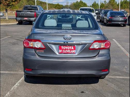 2011 Toyota Corolla LE