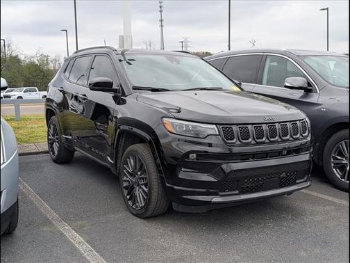 Diamond Black Crystal Pearlcoat 2023 Jeep Compass High Altitude