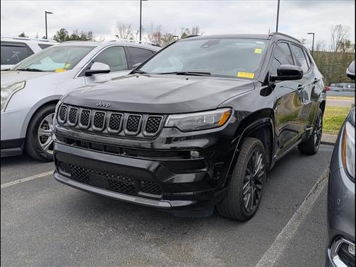 Diamond Black Crystal Pearlcoat 2023 Jeep Compass High Altitude