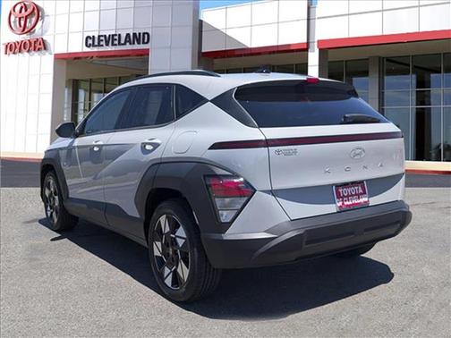 Cyber Gray Metallic 2024 Hyundai KONA SEL