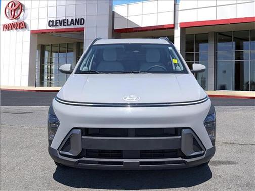 Cyber Gray Metallic 2024 Hyundai KONA SEL