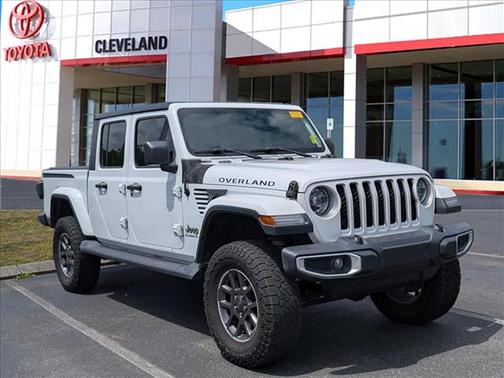 Bright White Clearcoat 2020 Jeep Gladiator Overland