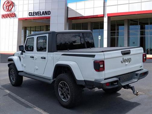 Bright White Clearcoat 2020 Jeep Gladiator Overland
