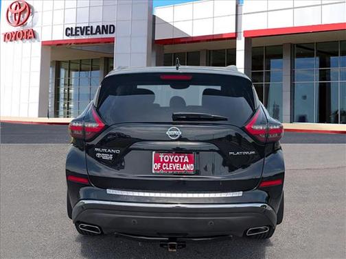 Magnetic Black Pearl 2022 Nissan Murano Platinum FWD