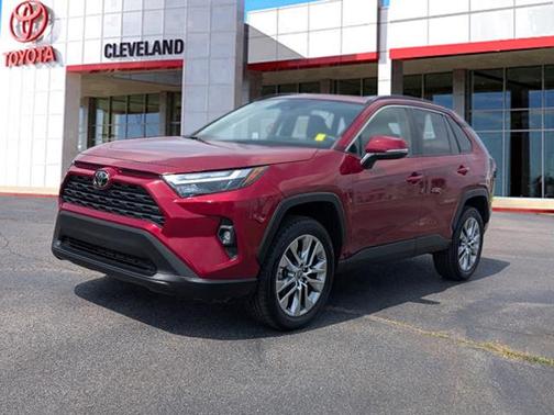 2023 Toyota RAV4 XLE Premium