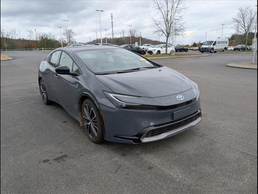 2024 Toyota Prius XLE