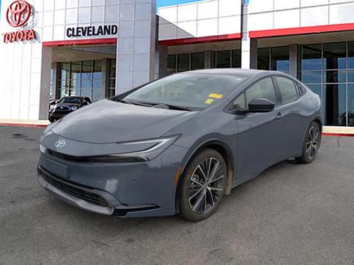 2024 Toyota Prius XLE