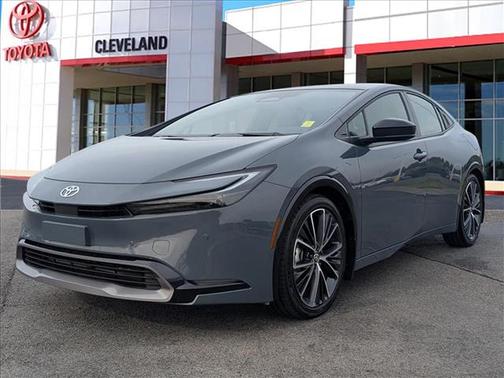 2024 Toyota Prius XLE