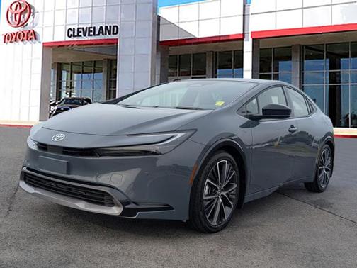 2024 Toyota Prius XLE