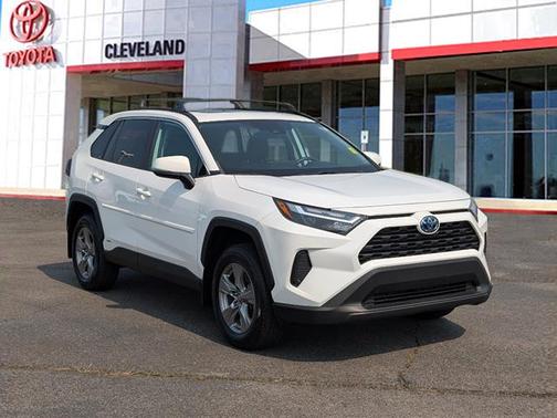 2023 Toyota RAV4 Hybrid XLE