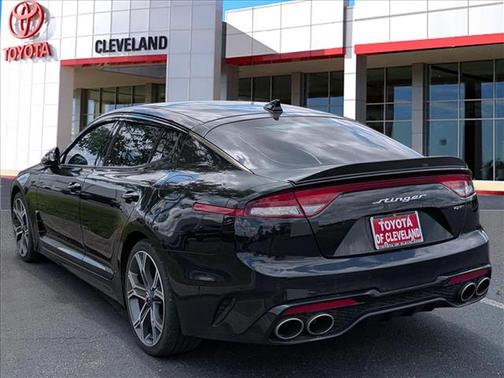 Aurora Black 2022 Kia Stinger GT1