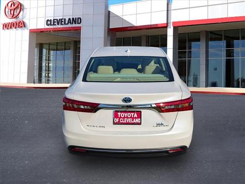 2016 Toyota Avalon Hybrid Limited