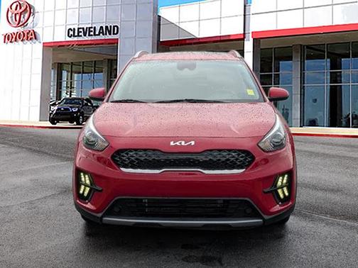 2022 Kia Niro LXS