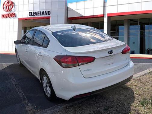 2017 Kia Forte S