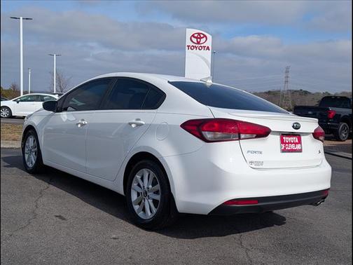 2017 Kia Forte S