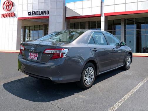 2014 Toyota Camry LE