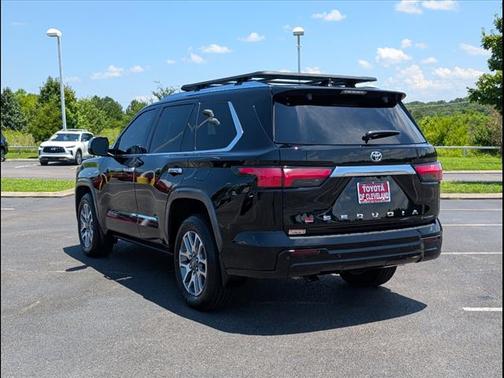 2025 Toyota Sequoia Base