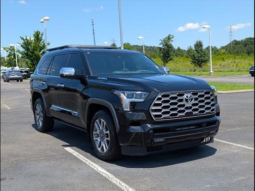 2025 Toyota Sequoia Base