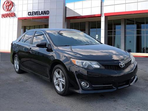 Attitude Black 2014 Toyota Camry SE