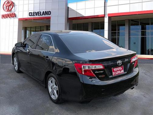 Attitude Black 2014 Toyota Camry SE