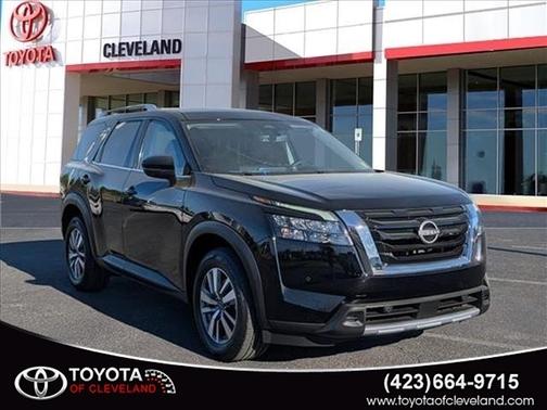 2025 Nissan Pathfinder SL 4WD