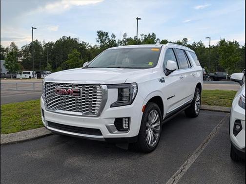 Summit White 2023 GMC Yukon Denali