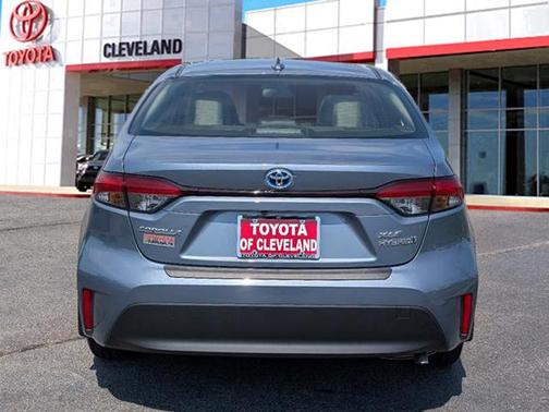 2024 Toyota Corolla Hybrid LE