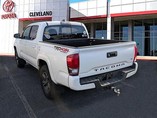 2017 Toyota Tacoma TRD Sport
