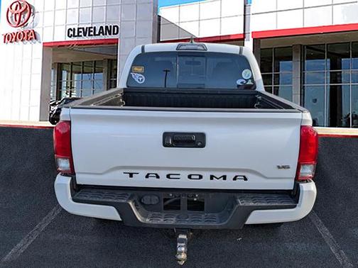 2017 Toyota Tacoma TRD Sport