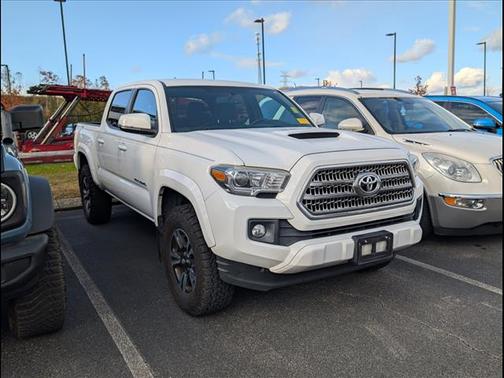2017 Toyota Tacoma TRD Sport