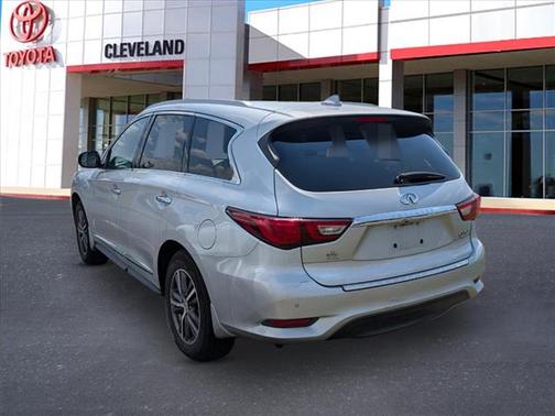 2016 INFINITI QX60 Base