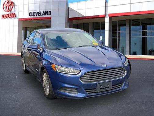 2016 Ford Fusion Hybrid SE