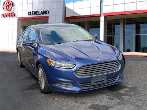 2016 Ford Fusion Hybrid SE