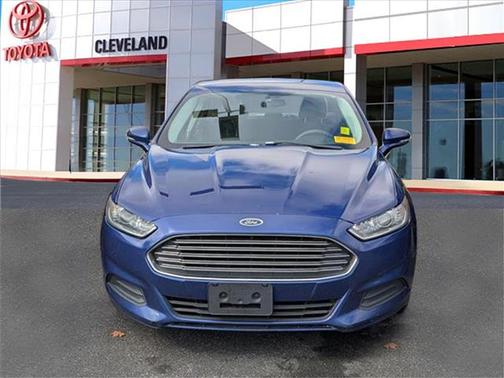 2016 Ford Fusion Hybrid SE