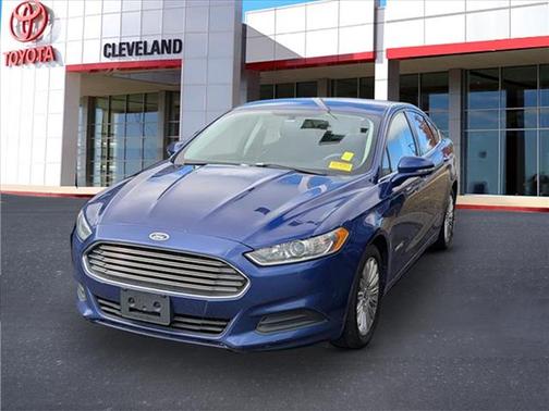 2016 Ford Fusion Hybrid SE