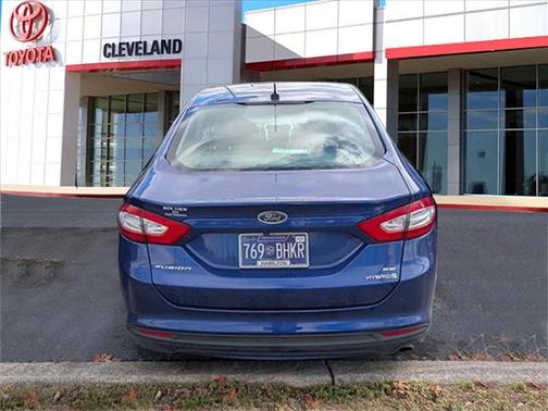 2016 Ford Fusion Hybrid SE