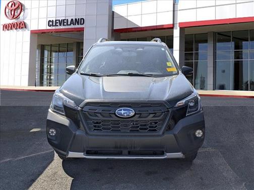 Crystal Black Silica 2025 Subaru Forester Wilderness