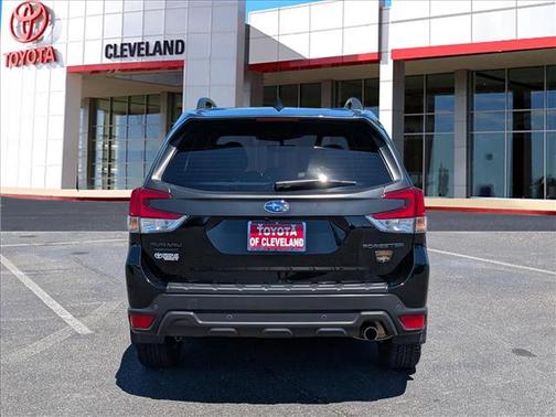 Crystal Black Silica 2025 Subaru Forester Wilderness
